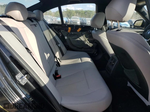 2013 BMW 3 Series 328i with VIN WBA3C1G56DNR49067, listed as a Copart auction lot 44138055 with 133,306 mi miles and Salvage Title. Bid and sale history available at carsss.com. Image 10.