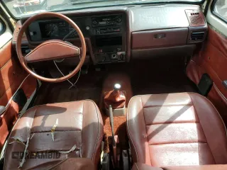 1981 Volkswagen Rabbit z VIN 1VWFG0179BV177022, wystawiony jako Copart lot #65369204 z przebiegiem 168 444 mil mil oraz Szkody całkowita. Historia ofert i sprzedaży dostępna na DreamBid. Obrazek 8.