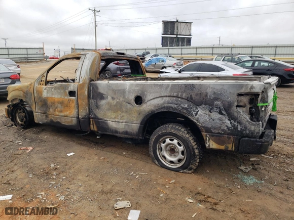 2014 Ford F-150 XL with VIN 1FTMF1CM0EKD57212, listed as a Copart auction lot 85117754 with 0 mi miles and Non Repairable. Bid and sale history available at carsss.com. Image 2.