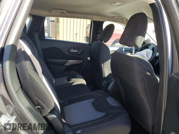2018 Jeep Cherokee Latitude with VIN 1C4PJLCB2JD604797, listed as a Copart auction lot 47785685 with Not Provided miles and Salvage Title. Bid and sale history available at carsss.com. Image 11.