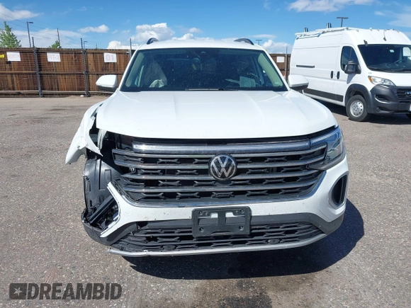 2024 Volkswagen Atlas SE with VIN 1V2HR2CA8RC580455, listed as a IAAI auction lot 42282323 with 13,549 mi miles and . Bid and sale history available at DreamBid. Image 12.