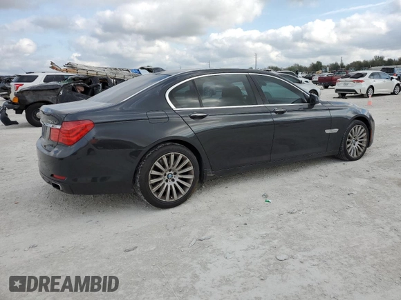 2009 BMW 7 Series 750Li with VIN WBAKB83509CY59929, listed as a Copart auction lot 45330245 with 117,156 mi miles and Salvage Title. Bid and sale history available at DreamBid. Image 3.