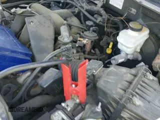 2006 Ford Escape XLT с VIN 1FMYU93156KB79094, выставлен на аукционе IAAI как лот 42240986 с пробегом 201 966 миль миль и . История ставок и продаж доступна на DreamBid. Изображение 19.