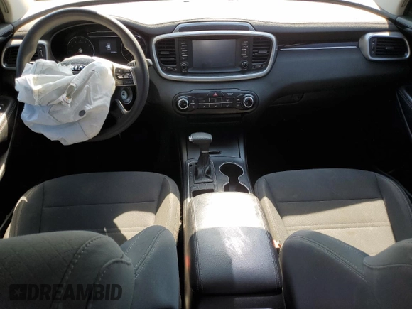 2019 Kia Sorento L with VIN 5XYPG4A36KG509811, listed as a Copart auction lot 49211895 with 133,388 mi miles and Salvage Title. Bid and sale history available at carsss.com. Image 8.