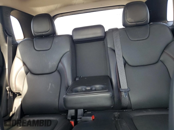 2017 Jeep Cherokee Trailhawk L Plus with VIN 1C4PJMBS4HD237094, listed as a Copart auction lot 61051675 with 104,852 mi miles and Salvage title. Bid and sale history available at DreamBid. Image 10.