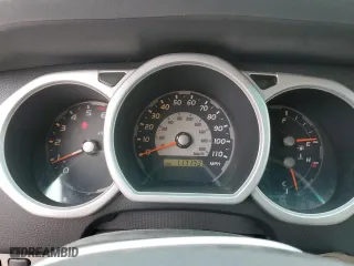 2005 Toyota 4Runner SR5 with VIN JTEZU14R750059821, listed as a Copart auction lot 89018555 with 117,173 mi miles and Salvage Title. Bid and sale history available at carsss.com. Image 9.