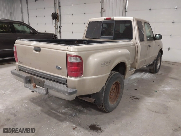 2001 Ford Ranger XL Fleet with VIN 1FTZR15U51PA40467, listed as a IAAI auction lot 41424919 with 251,006 mi miles. Bid and sale history available at carsss.com. Image 4.