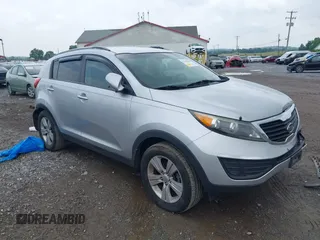 2011 Kia Sportage with VIN KNDPB3A23B7089504, listed as a IAAI auction lot 42453146 with 172,462 mi miles and . Bid and sale history available at DreamBid. Image 1.