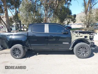 2022 GMC Canyon 2WD Elevation with VIN 1GTG5CEN8N1257673, listed as a IAAI auction lot 41837982 with 33,830 mi miles. Bid and sale history available at carsss.com. Image 14.