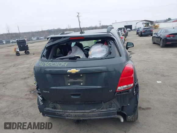 2018 Chevrolet Trax LT with VIN 3GNCJLSB2JL409509, listed as a IAAI auction lot 41800104 with 84,630 mi miles and . Bid and sale history available at carsss.com. Image 15.