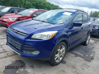 2013 Ford Escape SE с VIN 1FMCU9GX3DUA38339, выставлен на аукционе IAAI как лот 42313615 с пробегом 186 008 миль миль и . История ставок и продаж доступна на DreamBid. Изображение 2.