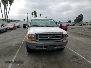 2000 Ford Super Duty F-250 XL with VIN 1FTNF20SXYEE41859, listed as a Copart auction lot 59682704 with 190,234 mi miles and Salvage Title. Bid and sale history available at carsss.com. Image 11.