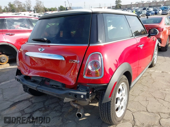 2012 MINI Hardtop with VIN WMWSU3C55CT541177, listed as a IAAI auction lot 41608998 with 123,930 mi miles and . Bid and sale history available at DreamBid. Image 4.