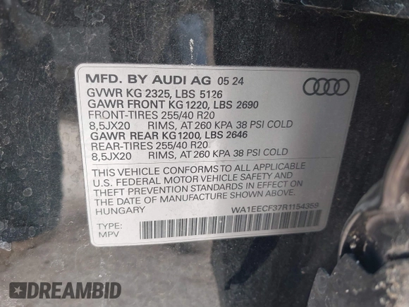 2024 Audi Q3 S line Premium Plus z VIN WA1EECF37R1154359, wystawiony jako IAAI lot #41617551 z przebiegiem 8377 mil mil oraz . Historia ofert i sprzedaży dostępna na DreamBid. Obrazek 9.