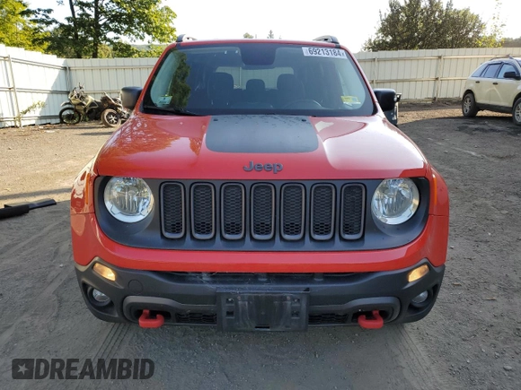 2015 Jeep Renegade Trailhawk with VIN ZACCJBCT2FPB39142, listed as a Copart auction lot 69213184 with 119,044 mi miles and Salvage Title. Bid and sale history available at DreamBid. Image 5.