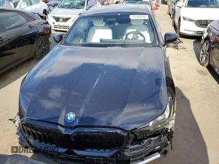 2024 BMW 5 Series 540i xDrive with VIN WBA63FJ0XRCS21259, listed as a Copart auction lot 84706904 with 0 mi miles and Salvage Title. Bid and sale history available at carsss.com. Image 5.