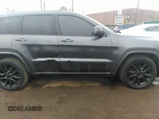 2017 Jeep Grand Cherokee Altitude with VIN 1C4RJFAG2HC926896, listed as a IAAI auction lot 41810504 with 100,337 mi miles and . Bid and sale history available at DreamBid. Image 13.