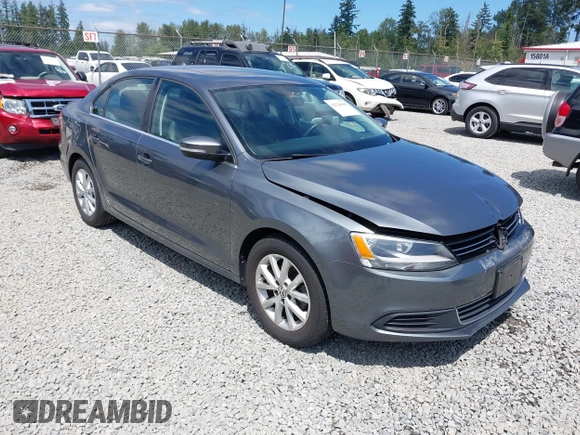 2013 Volkswagen Jetta SE with VIN 3VWDP7AJ3DM372896, listed as a IAAI auction lot 42520685 with 127,143 mi miles and . Bid and sale history available at DreamBid. Image 1.