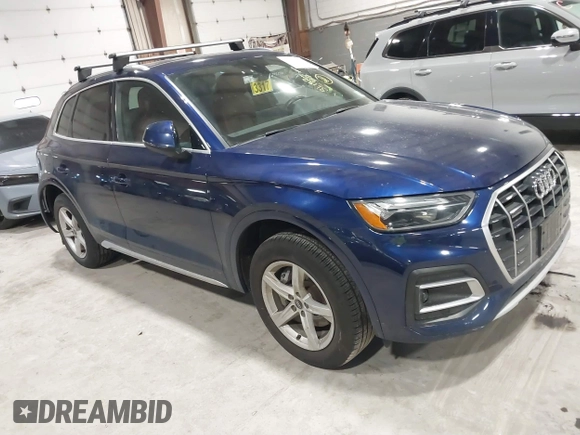 2021 Audi Q5 Premium with VIN WA1AAAFY5M2060669, listed as a IAAI auction lot 41485633 with 31,182 mi miles. Bid and sale history available at carsss.com. Image 1.