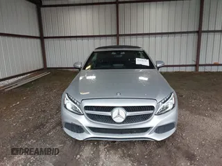 2017 Mercedes-Benz C 300 z VIN WDDWK4JB5HF518387, wystawiony jako IAAI lot #42150707 z przebiegiem 90 000 mil mil oraz . Historia ofert i sprzedaży dostępna na DreamBid. Obrazek 12.