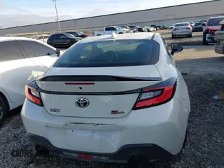 2024 Toyota GR86 TRUENO Edition with VIN JF1ZNBM17R9752784, listed as a IAAI auction lot 41262543 with 4,673 mi miles. Bid and sale history available at carsss.com. Image 16.