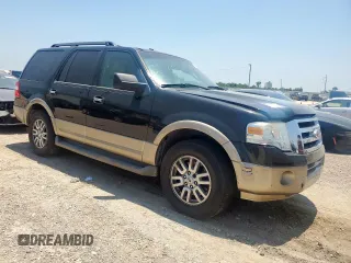 2013 Ford Expedition XLT z VIN 1FMJU1H55DEF17975, wystawiony jako Copart lot #57850025 z przebiegiem 211 799 mil mil oraz Czysty tytuł • Clean title. Historia ofert i sprzedaży dostępna na DreamBid. Obrazek 4.
