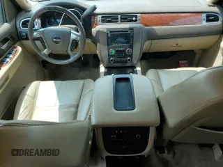 2007 GMC Yukon XL SLT with VIN 1GKFC16097R283300, listed as a Copart auction lot 68830724 with 145,593 mi miles and Salvage Title. Bid and sale history available at carsss.com. Image 8.