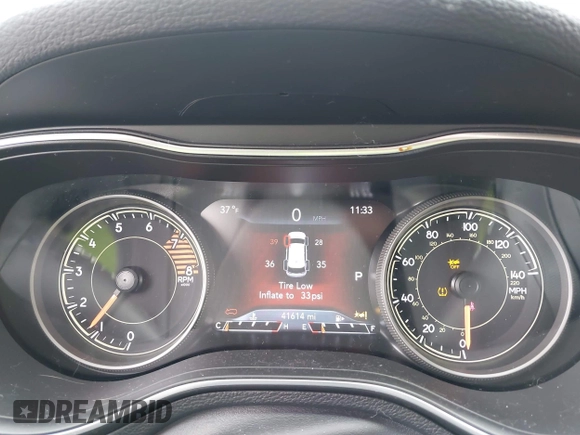 2021 Jeep Cherokee Limited with VIN 1C4PJMDX7MD185723, listed as a IAAI auction lot 42006135 with 41,614 mi miles and . Bid and sale history available at DreamBid. Image 7.