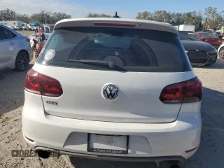 2011 Volkswagen GTI w/Sunroof with VIN WVWEV7AJ2BW121622, listed as a Copart auction lot 77031814 with 92,738 mi miles and Clean Title. Bid and sale history available at carsss.com. Image 6.