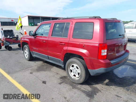 2014 Jeep Patriot Sport with VIN 1C4NJRBB7ED809503, listed as a IAAI auction lot 42224798 with 167,086 mi miles and . Bid and sale history available at DreamBid. Image 3.
