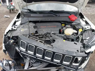 2019 Jeep Compass Latitude with VIN 3C4NJDBB6KT839035, listed as a IAAI auction lot 41864722 with Not Provided miles and . Bid and sale history available at carsss.com. Image 10.