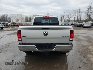 2017 Ram 1500 SLT z VIN 1C6RR7GT7HS609177, wystawiony jako Copart lot #50203465 z przebiegiem 100 208 mil mil oraz Szkoda całkowita • Salvage title. Historia ofert i sprzedaży dostępna na DreamBid. Obrazek 6.