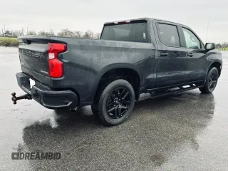 2022 Chevrolet Silverado 1500 Custom with VIN 1GCPABEK7NZ633597, listed as a Copart auction lot 55317005 with 32,531 mi miles and Salvage Title. Bid and sale history available at DreamBid. Image 4.