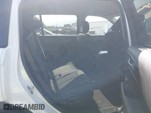 2023 Jeep Grand Cherokee Altitude with VIN 1C4RJKAGXP8886125, listed as a IAAI auction lot 41952781 with 45,490 mi miles and . Bid and sale history available at DreamBid. Image 8.