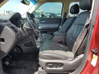 2014 Ford Flex SEL z VIN 2FMGK5C85EBD02716, wystawiony jako Copart lot #54383025 z przebiegiem 127 691 mil mil oraz Szkody całkowita. Historia ofert i sprzedaży dostępna na DreamBid. Obrazek 7.