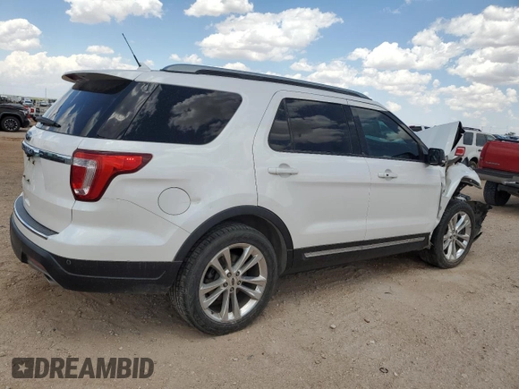 2018 Ford Explorer XLT z VIN 1FM5K7D87JGC70257, wystawiony jako Copart lot #54946765 z przebiegiem 80 706 mil mil oraz Szkoda całkowita • Salvage title. Historia ofert i sprzedaży dostępna na DreamBid. Obrazek 3.