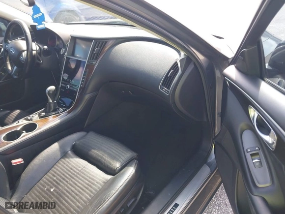2015 Infiniti Q50 Premium with VIN JN1BV7AR3FM390743, listed as a IAAI auction lot 41990093 with 91,350 mi miles. Bid and sale history available at carsss.com. Image 5.