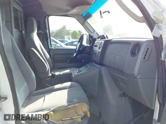 2011 Ford E-Series Commercial с VIN 1FDSS3EL8BDB29523, выставлен на аукционе IAAI как лот 42516889 с пробегом 453 588 миль миль и . История ставок и продаж доступна на DreamBid. Изображение 5.