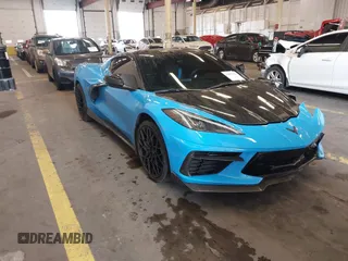 2022 Chevrolet Corvette 2LT z VIN 1G1YB2D41N5110421, wystawiony jako IAAI lot #40873901 z przebiegiem 7 395 mil mil oraz . Historia ofert i sprzedaży dostępna na DreamBid. Obrazek 1.