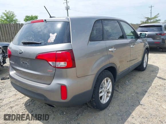 2014 Kia Sorento LX with VIN 5XYKTCA65EG467436, listed as a IAAI auction lot 42177293 with 144,387 mi miles. Bid and sale history available at carsss.com. Image 4.