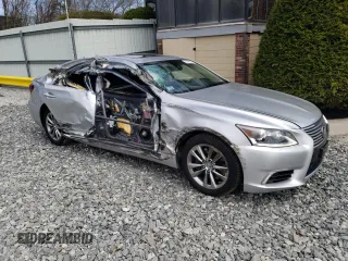 2015 Lexus LS 460 z VIN JTHCL5EF3F5025404, wystawiony jako Copart lot #54346465 z przebiegiem 150 364 mil mil oraz Czysty tytuł • Clean title. Historia ofert i sprzedaży dostępna na DreamBid. Obrazek 4.