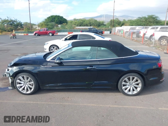 2018 Audi A5 Cabriolet Premium Plus z VIN WAUYNGF54JN008779, wystawiony jako IAAI lot #40763875 z przebiegiem 53 346 mil mil oraz . Historia ofert i sprzedaży dostępna na DreamBid. Obrazek 15.