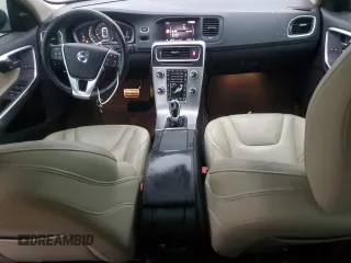 2018 Volvo S60 Dynamic с VIN YV126MFL8J2455808, выставлен на аукционе Copart как лот 55134135 с пробегом 76 558 миль миль и Списание • Salvage title. История ставок и продаж доступна на DreamBid. Изображение 8.