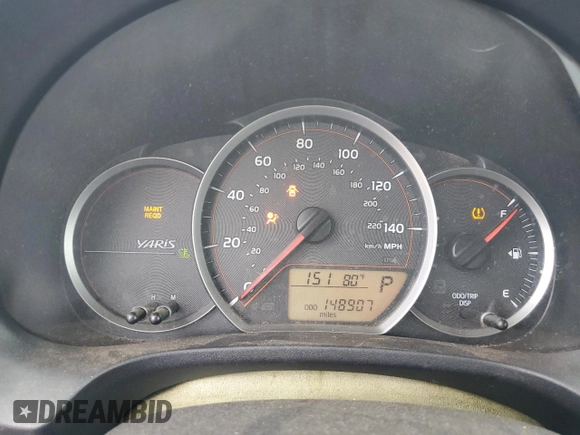 2012 Toyota Yaris L z VIN JTDJTUD3XCD512501, wystawiony jako Copart lot #56353845 z przebiegiem 148 907 mil mil oraz Czysty tytuł • Clean title. Historia ofert i sprzedaży dostępna na DreamBid. Obrazek 9.
