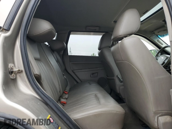 2005 Jeep Grand Cherokee Laredo с VIN 1J8HR48N85C586137, выставлен на аукционе Copart как лот 60071895 с пробегом Не указан миль и Чистый • Clean title. История ставок и продаж доступна на DreamBid. Изображение 11.