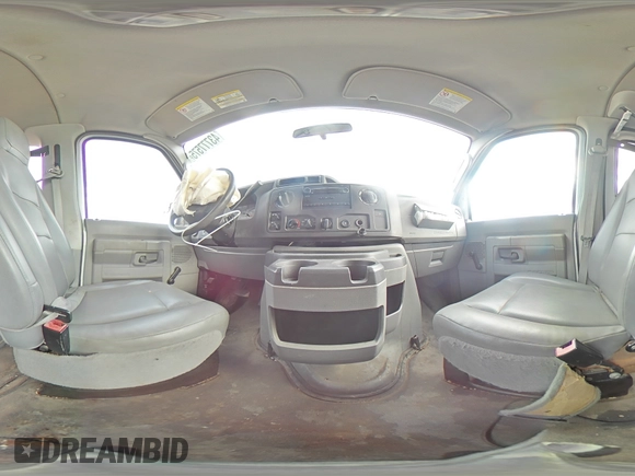 2014 Ford Econoline Passenger XL z VIN 1FBNE3BL1EDB20488, wystawiony jako Copart lot #43777575 z przebiegiem 72 101 mil mil oraz Szkody całkowita. Historia ofert i sprzedaży dostępna na DreamBid. Obrazek 15.