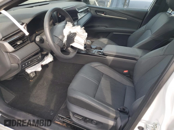 2025 Toyota Camry LE z VIN 4T1DAACK0SU015011, wystawiony jako Copart lot #53547485 z przebiegiem 2 200 mil mil oraz Szkoda całkowita • Salvage title. Historia ofert i sprzedaży dostępna na DreamBid. Obrazek 7.