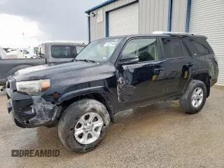 2018 Toyota 4Runner SR5 with VIN JTEZU5JR5J5170120, listed as a Copart auction lot 62751485 with 121,814 mi miles and Salvage title. Bid and sale history available at DreamBid. Image 1.