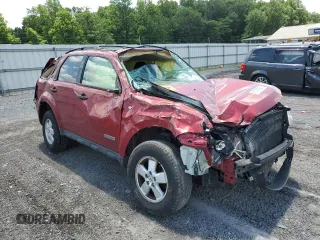 2008 Ford Escape XLT with VIN 1FMCU93198KC65621, listed as a Copart auction lot 61740935 with Not provided miles and Salvage title. Bid and sale history available at DreamBid. Image 4.
