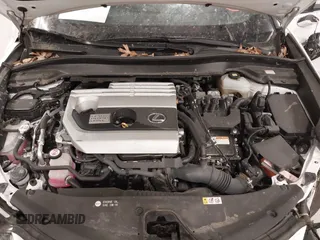 2021 Lexus UX 250h z VIN JTHP9JBHXM2041595, wystawiony jako IAAI lot #41046223 z przebiegiem 27 773 mil mil oraz . Historia ofert i sprzedaży dostępna na DreamBid. Obrazek 10.